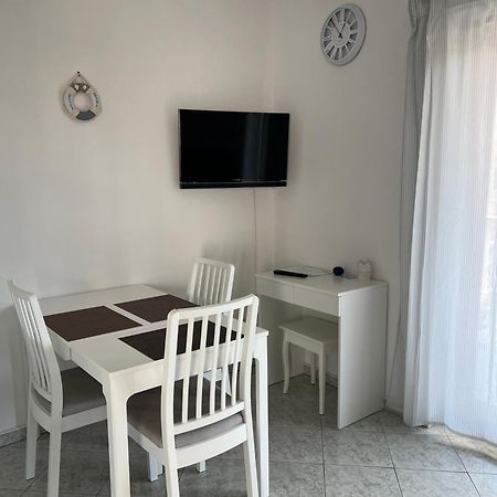 Nada And Family Daire Rovinjsko Selo Dış mekan fotoğraf